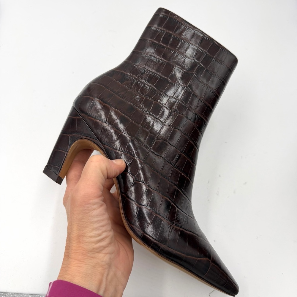 NEW Everlane Brown‎ Crocodile Leather Short Banana Boot in Size 7 - Picture 6 of 12